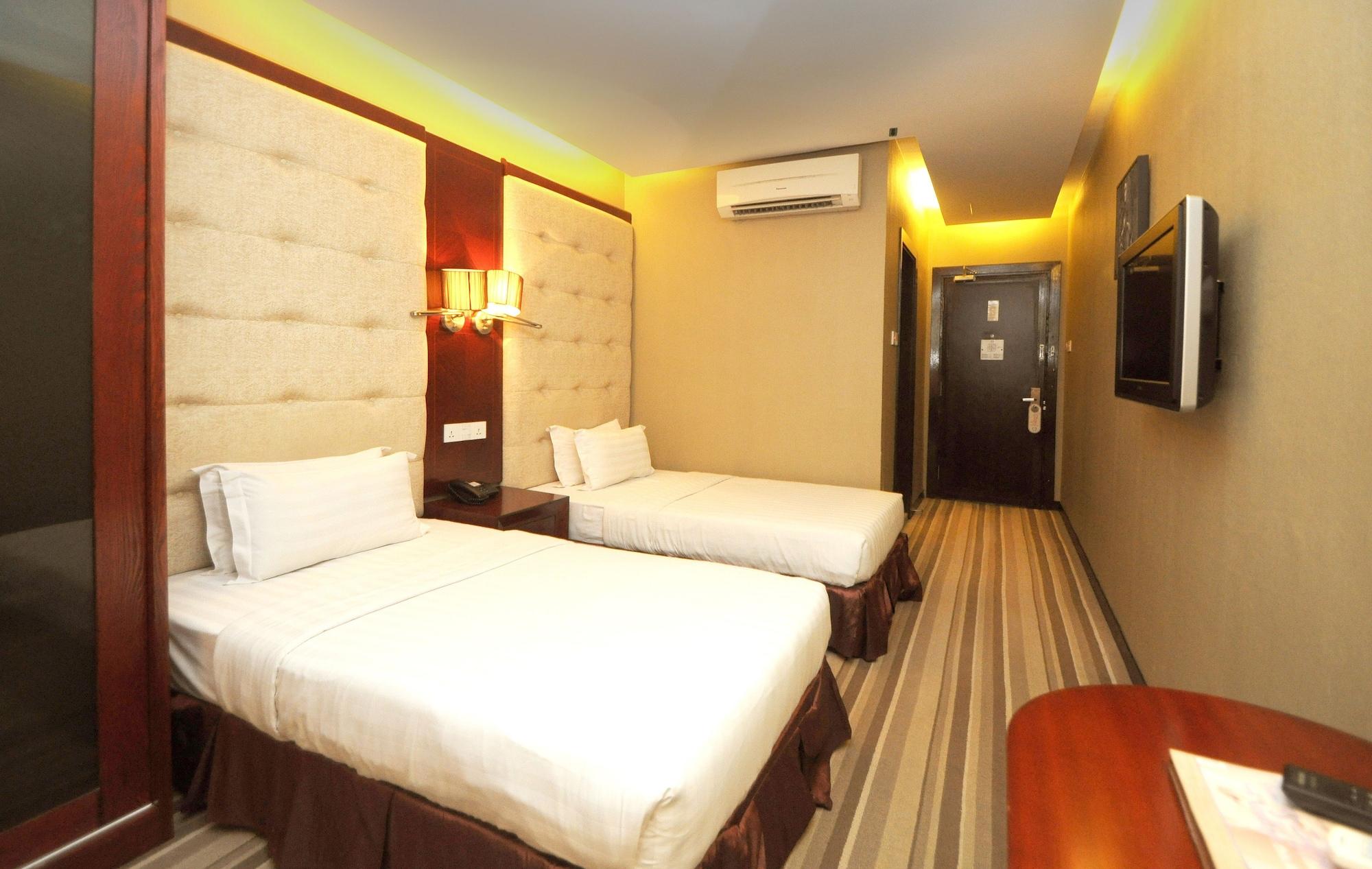 Celyn City Hotel Kota Kinabalu Exteriör bild