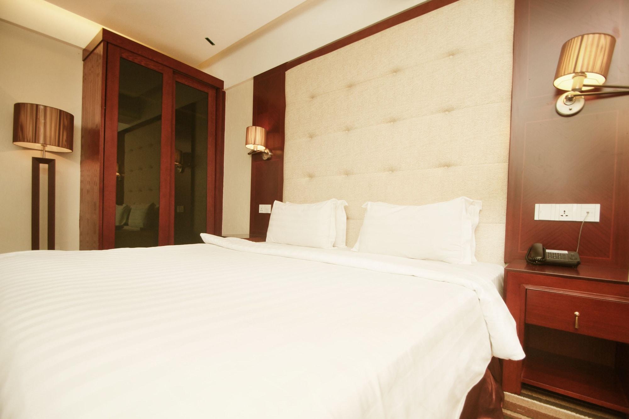 Celyn City Hotel Kota Kinabalu Exteriör bild
