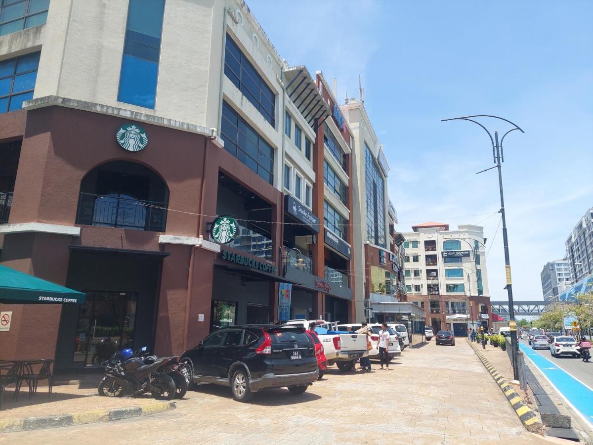 Celyn City Hotel Kota Kinabalu Exteriör bild