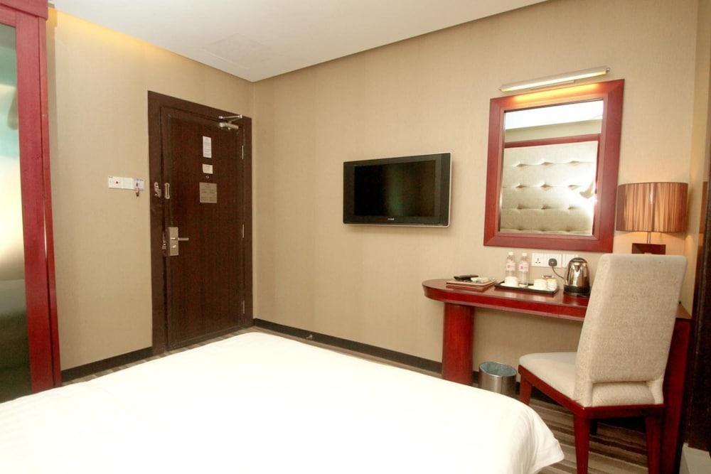 Celyn City Hotel Kota Kinabalu Exteriör bild
