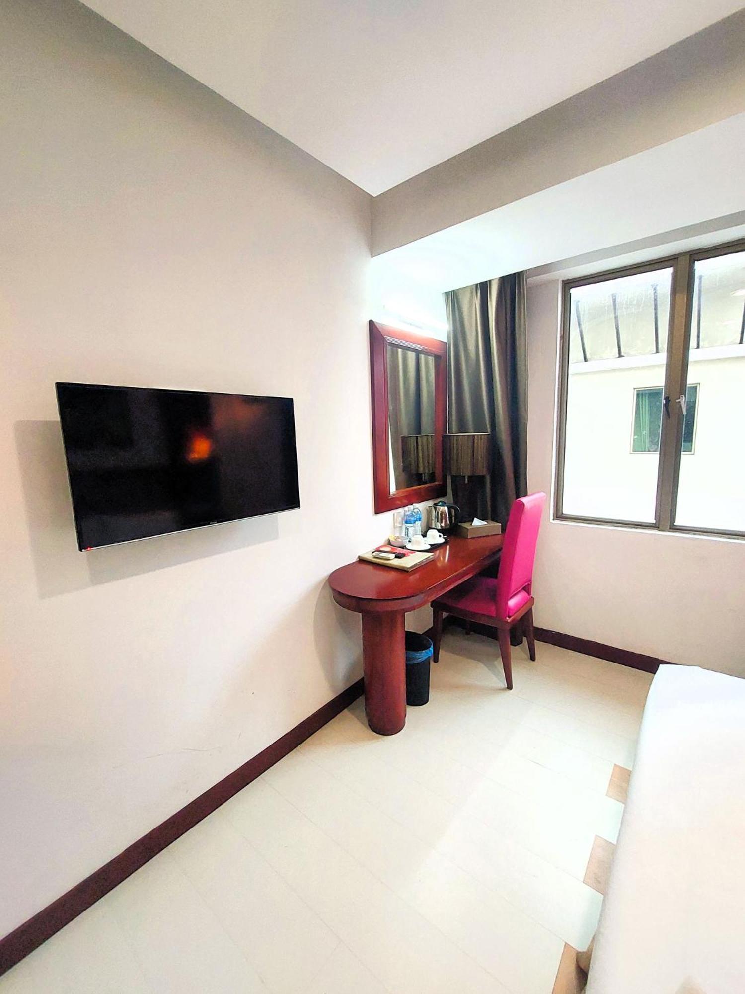 Celyn City Hotel Kota Kinabalu Exteriör bild