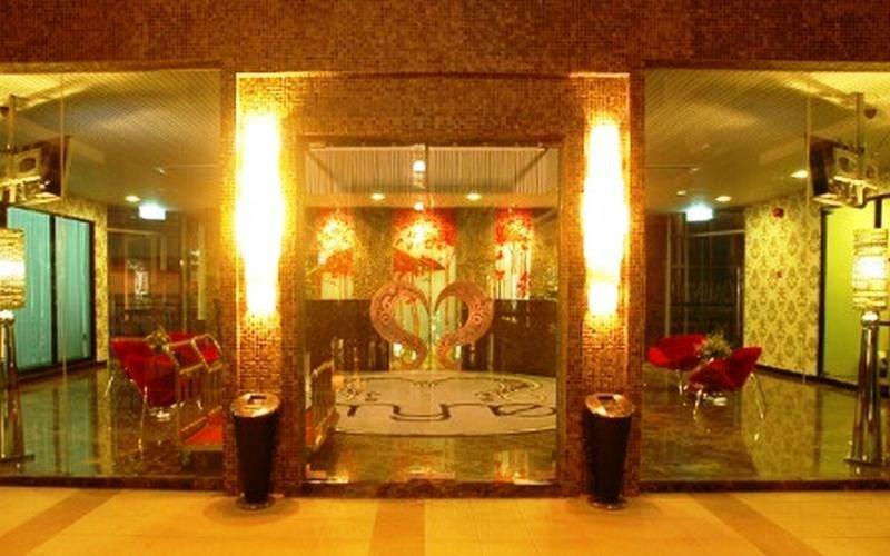 Celyn City Hotel Kota Kinabalu Exteriör bild